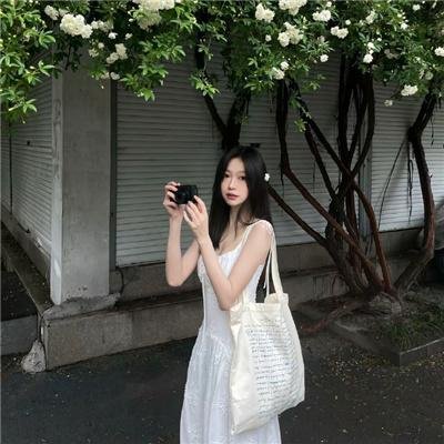 彩虹艳尽半边天